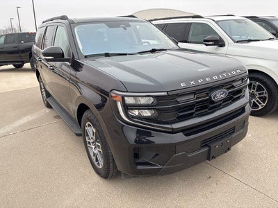 2025 Ford Expedition 4X4 Active 4DR SUV