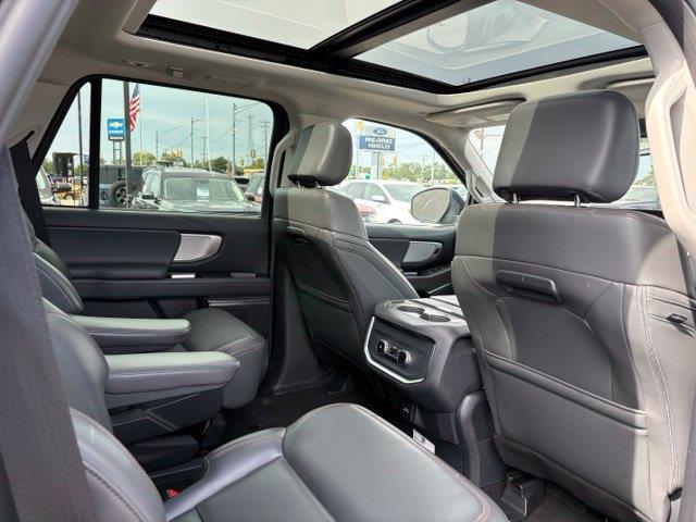 2025 Ford Expedition - $54,997