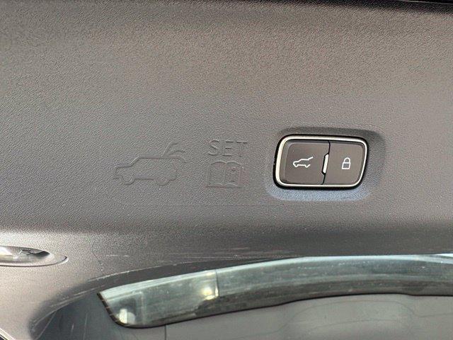 2025 Ford Expedition - $54,997