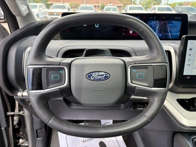 2025 Ford Expedition - $54,997
