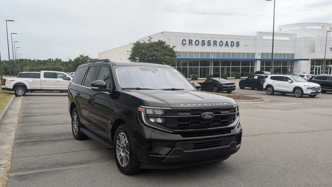 Preowned 2025 Ford Expedition Active for Sale