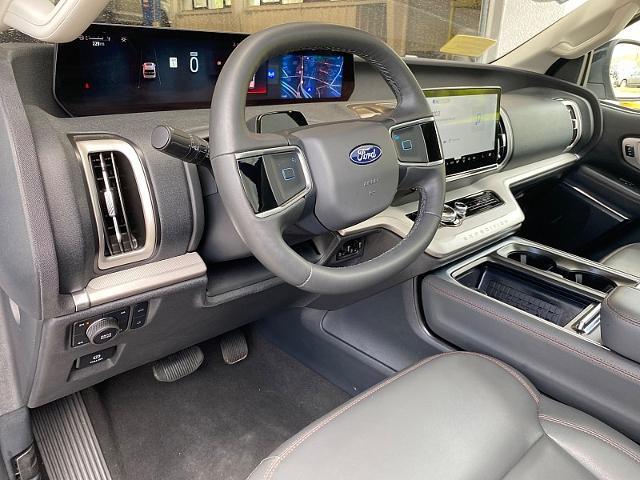 2025 Ford Expedition - $54,205