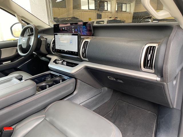 2025 Ford Expedition - $54,205