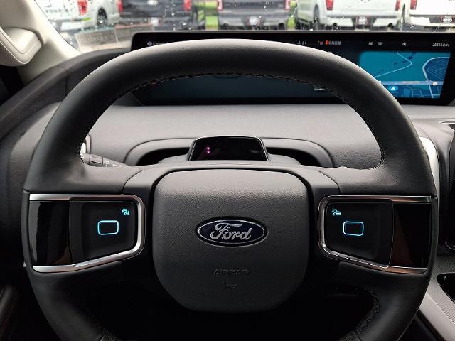 2025 Ford Expedition - $57,500