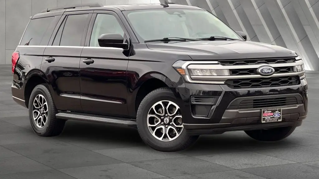 Preowned 2024 Ford Expedition XLT for Sale