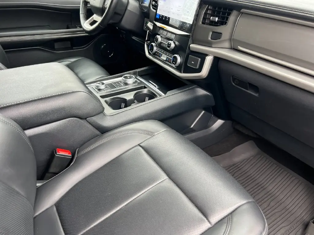 2024 Ford Expedition - $39,740