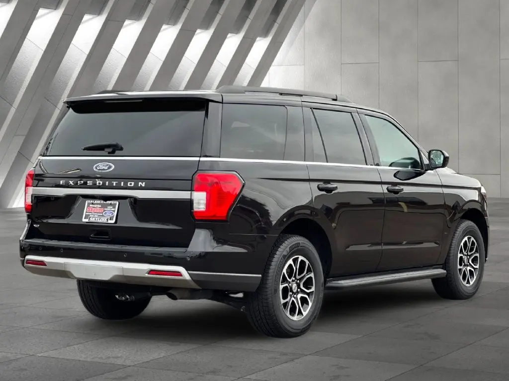 2024 Ford Expedition - $39,740