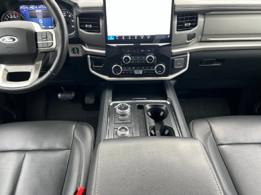 2024 Ford Expedition - $39,740