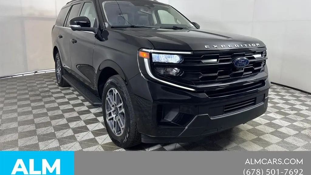 2025 Ford Expedition Active