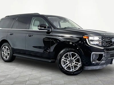 2025 Ford Expedition 4X4 Active 4DR SUV