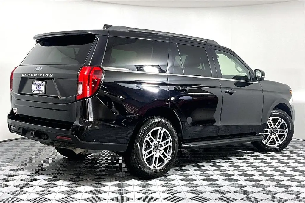 2025 Ford Expedition - $59,941