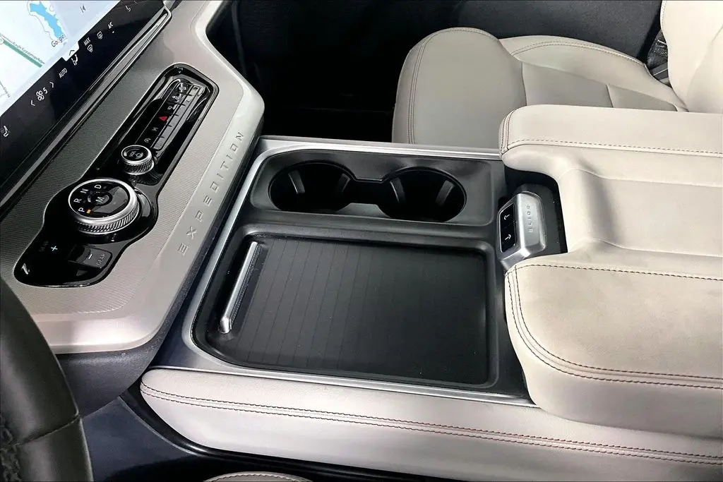 2025 Ford Expedition - $59,941