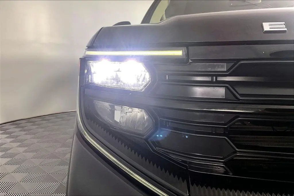 2025 Ford Expedition - $59,941
