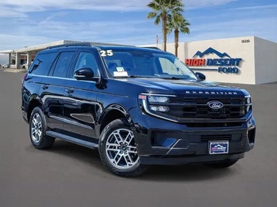 2025 Ford Expedition 4X4 Active 4DR SUV