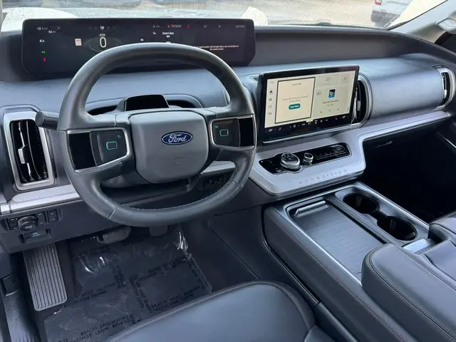 2025 Ford Expedition - $52,501