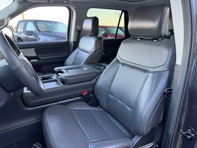 2025 Ford Expedition - $52,501