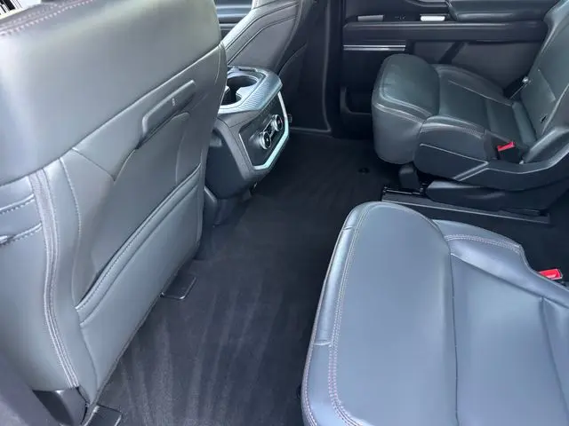 2025 Ford Expedition - $52,501