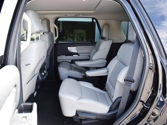 2025 Ford Expedition - $56,891