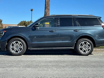 2025 Ford Expedition 4X4 Active 4DR SUV