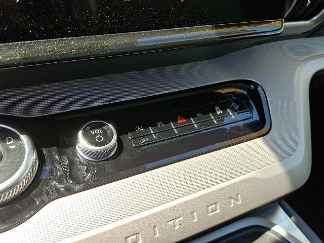 2025 Ford Expedition - $53,275