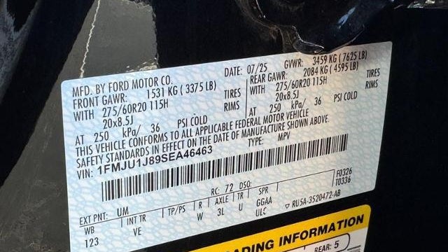 2025 Ford Expedition Active