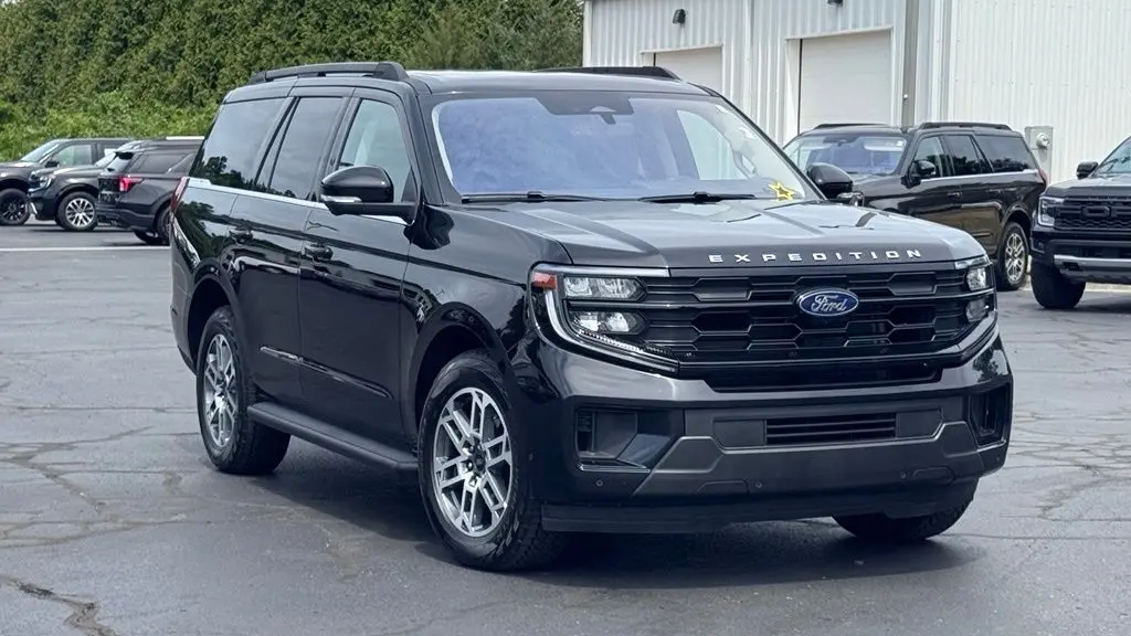 Preowned 2025 Ford Expedition Active for Sale
