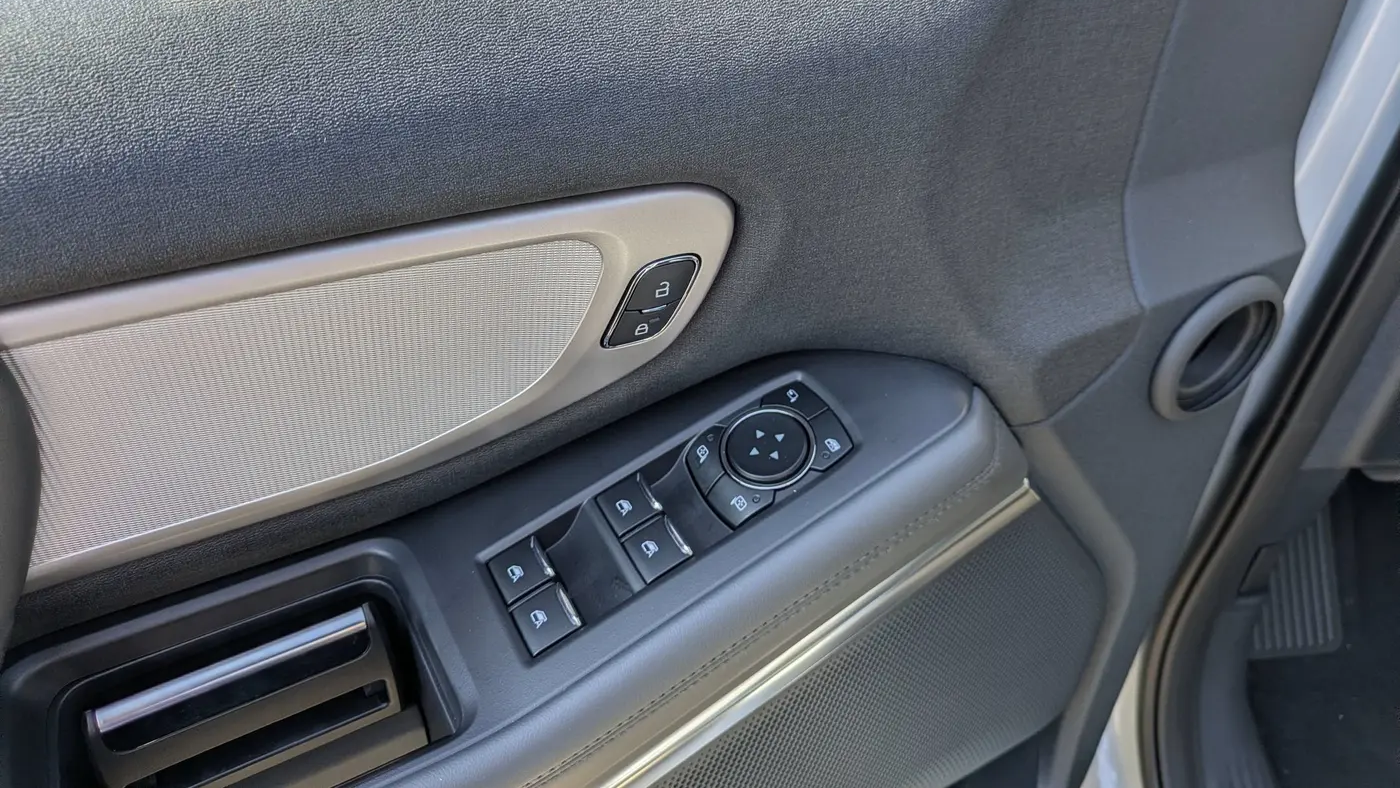 2026 Ford Expedition Active