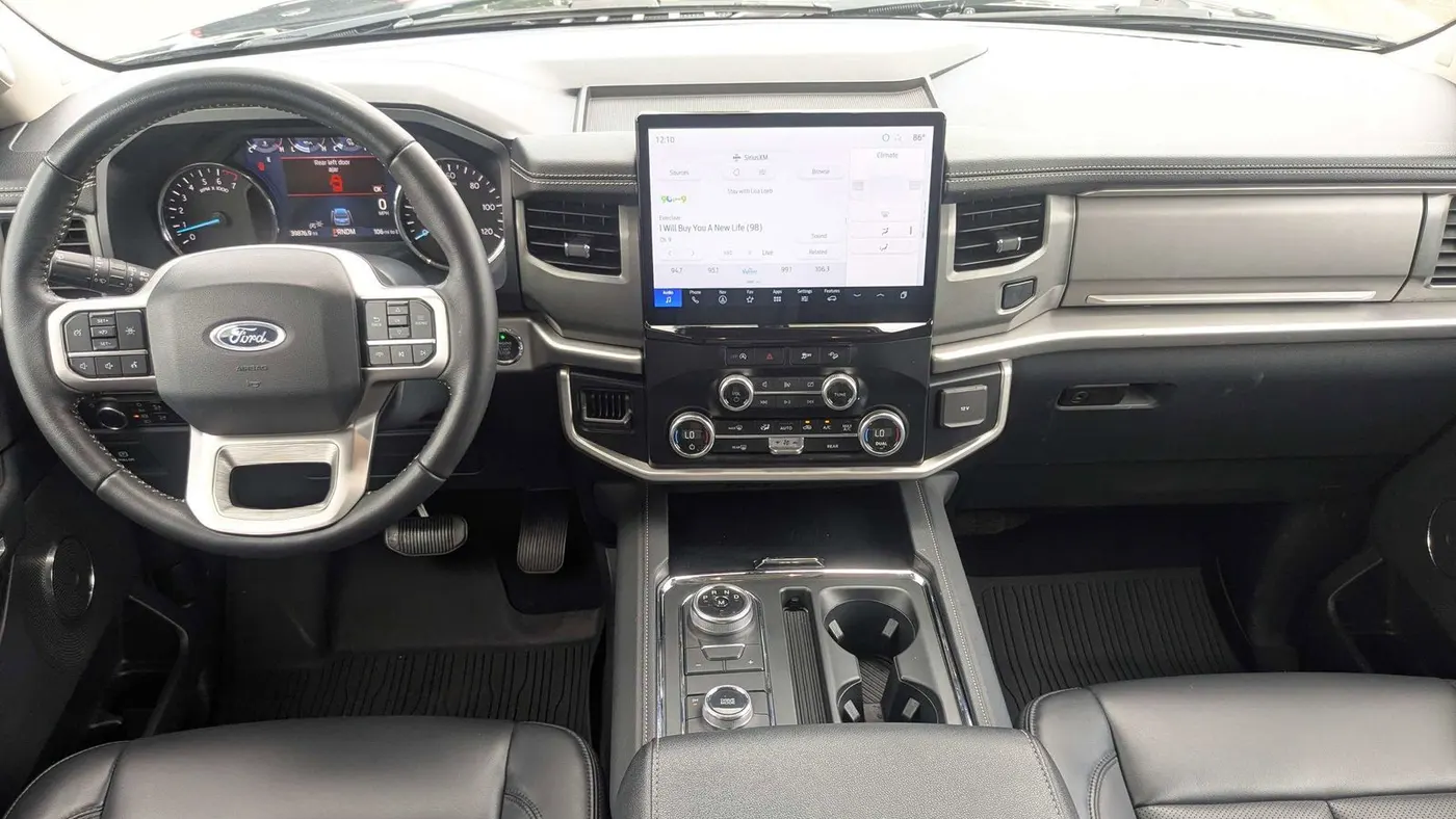 2024 Ford Expedition XLT
