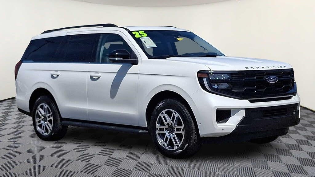 Preowned 2025 Ford Expedition Active for Sale