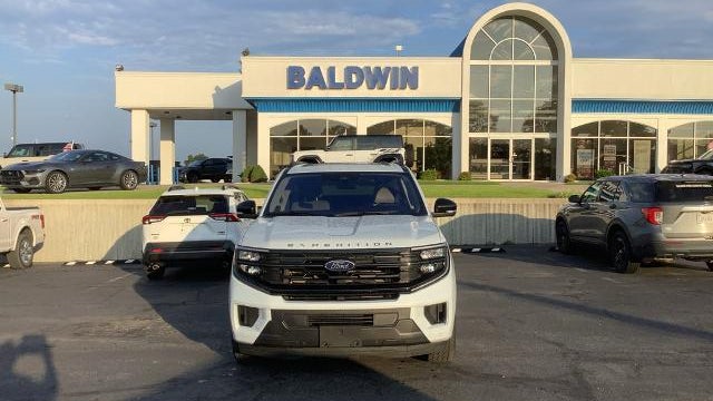 2025 Ford Expedition Active