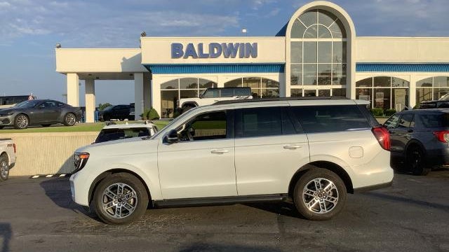 2025 Ford Expedition Active
