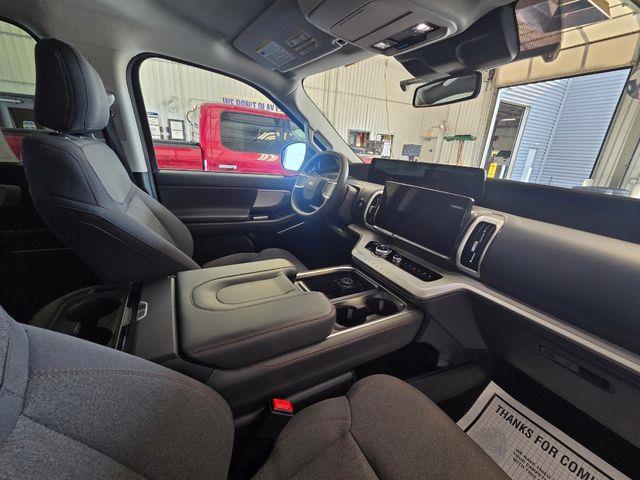 2025 Ford Expedition - $53,101