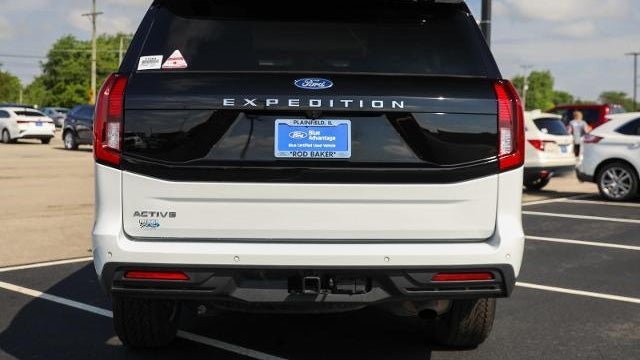 2025 Ford Expedition Active