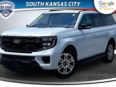 2025 Ford Expedition 4X4 Active 4DR SUV
