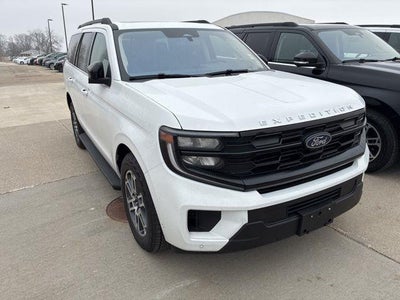2025 Ford Expedition 4X4 Active 4DR SUV