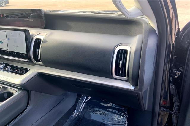 2025 Ford Expedition - $54,822