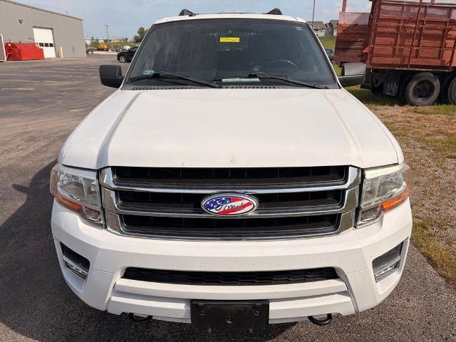 2017 Ford Expedition XLT — photo 1 of 12