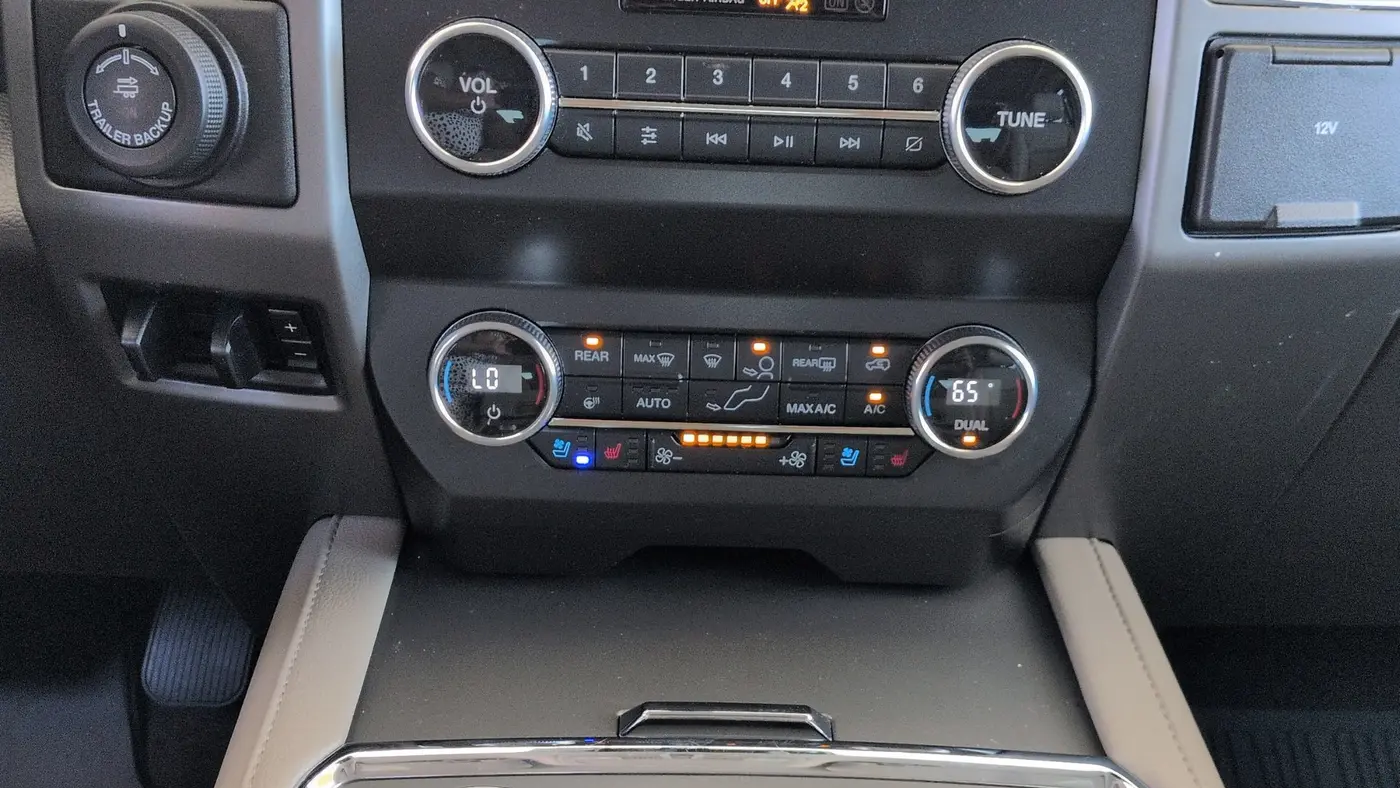 2021 Ford Expedition XLT