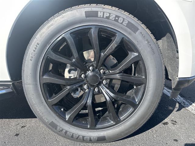 2022 Ford Expedition - $34,998