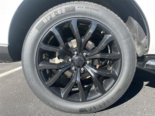 2022 Ford Expedition - $34,998