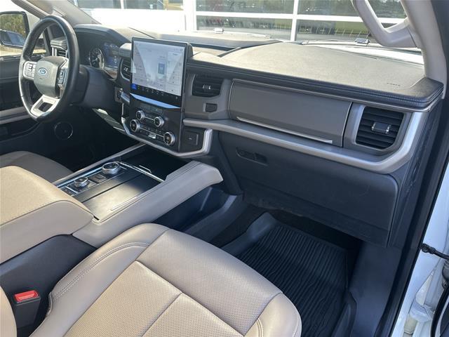 2022 Ford Expedition - $34,998