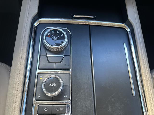 2022 Ford Expedition - $34,998
