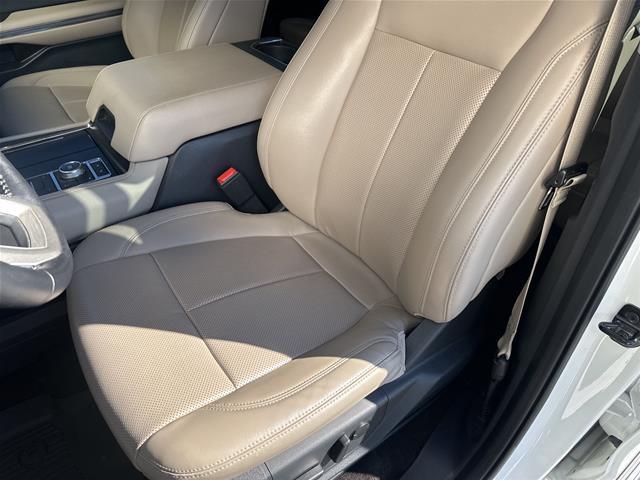 2022 Ford Expedition - $34,998