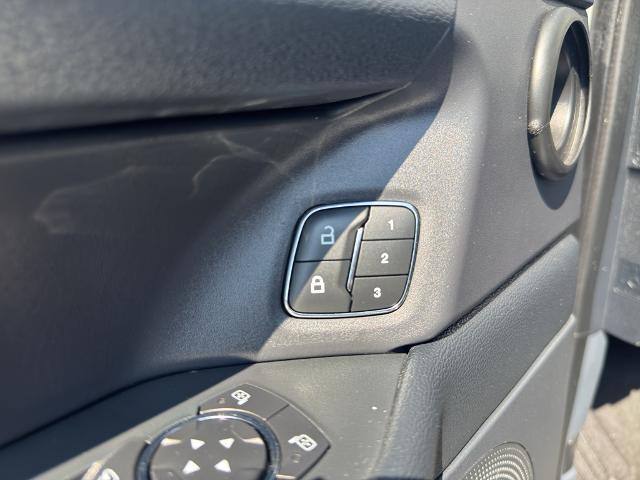 2022 Ford Expedition - $29,995