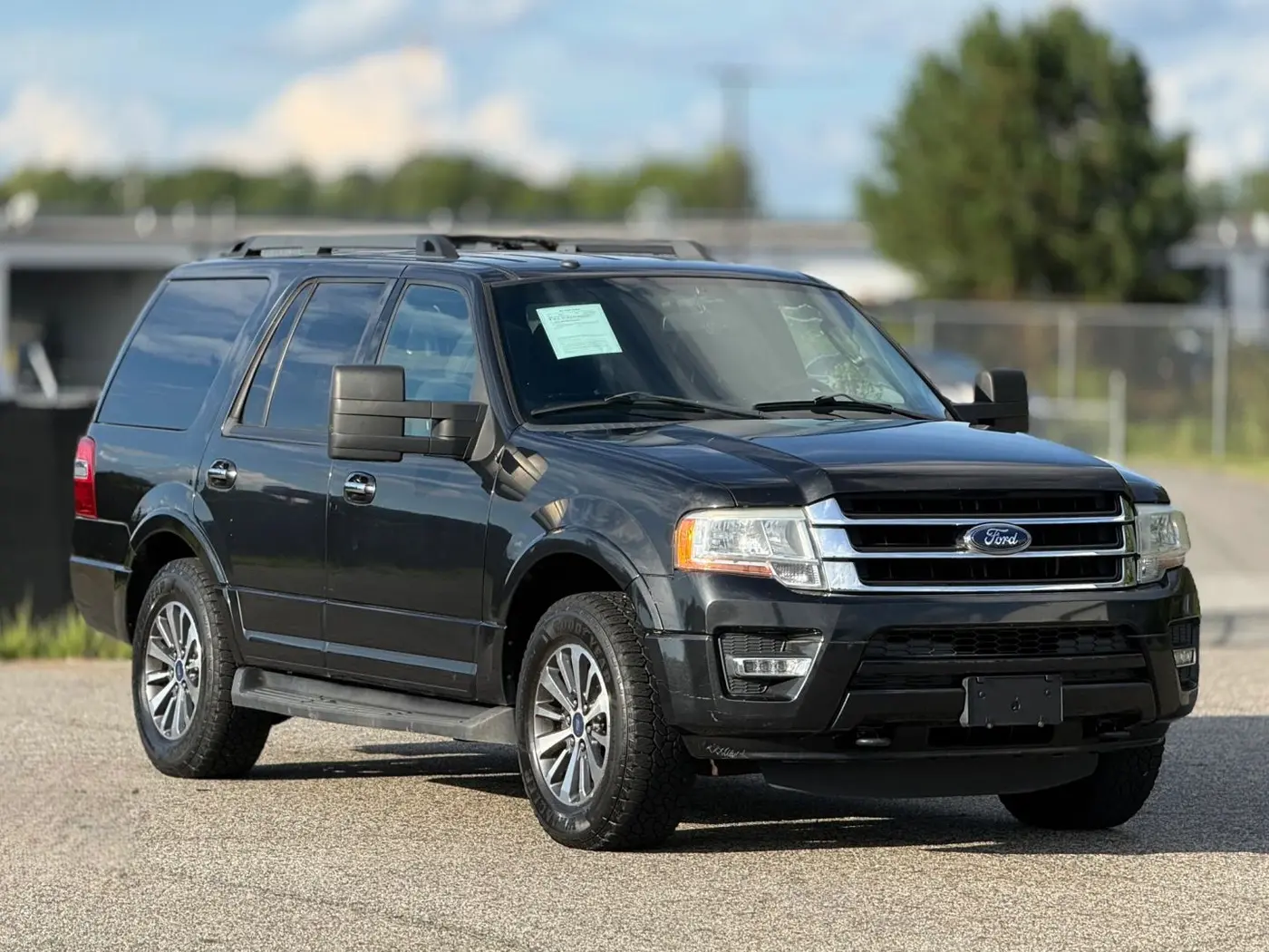 2015 Ford Expedition - $8,950