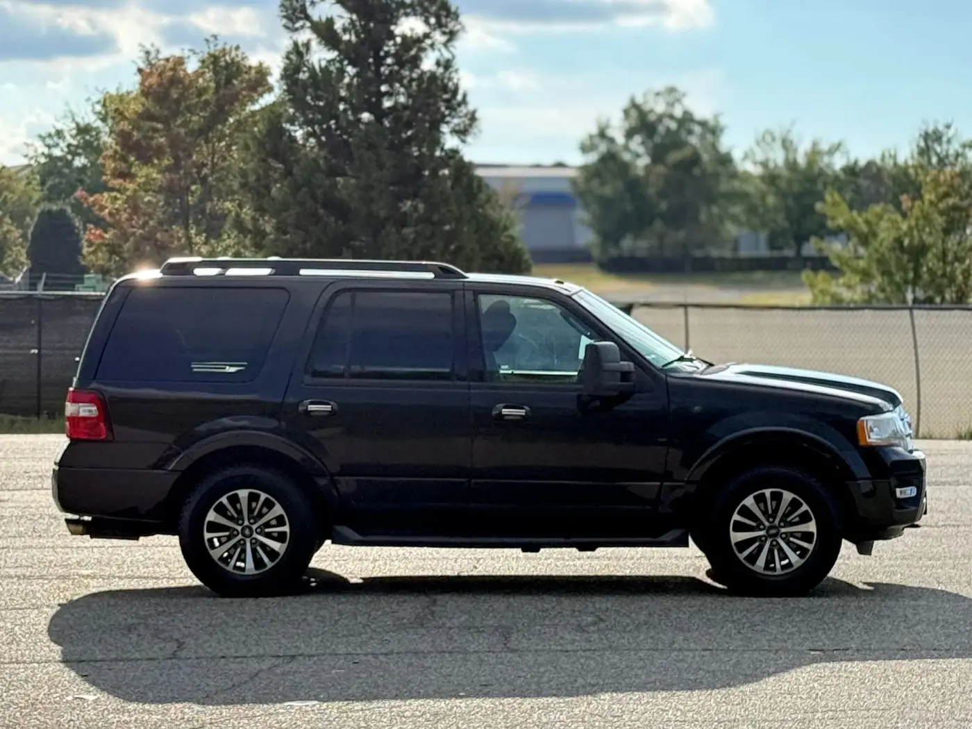 2015 Ford Expedition - $8,950