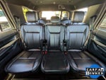 2019 Expedition Thumbnail 16