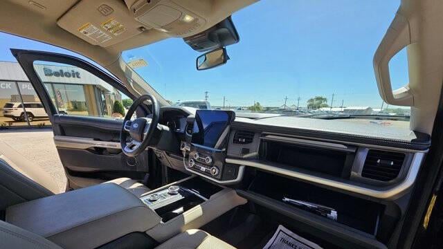 2022 Ford Expedition XLT