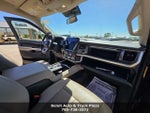 2022 Expedition Thumbnail 18