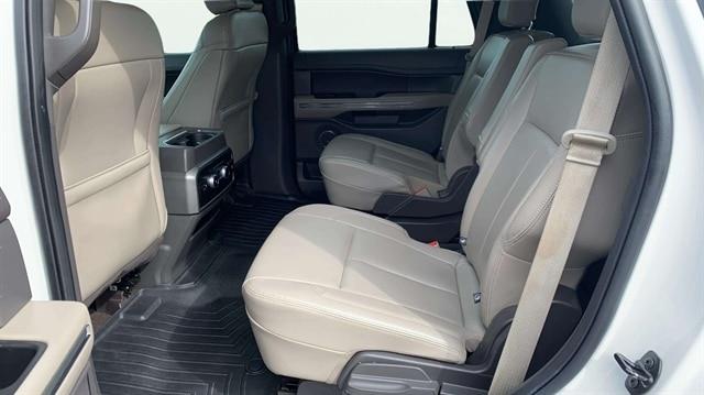 2021 Ford Expedition - $37,900